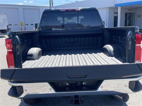 New 2026 Chevrolet Silverado 2500 LTZ w/ LTZ Premium Package image 3