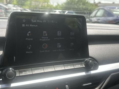 Used 2024 Kia Forte LXS w/ LXS Technology Package FWD image 25
