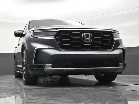Used 2024 Honda Pilot Elite image 25