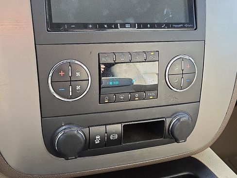 Used 2013 GMC Sierra 2500 SLT AWD/4WD image 27