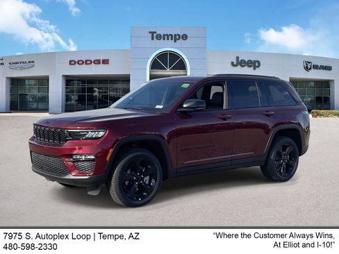 New 2025 Jeep Grand Cherokee Limited w/ Black Appearance Package image 1