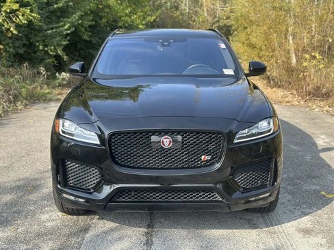 Used 2020 Jaguar F-PACE S image 3