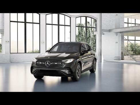 Used 2026 Mercedes-Benz GLC 300 4MATIC image 36