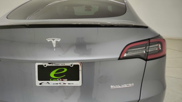 Used 2024 Tesla Model Y Performance AWD/4WD image 26
