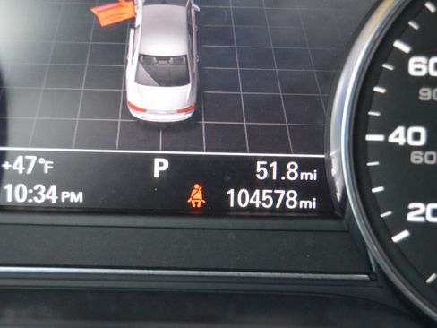 Used 2011 Audi A8 L 4.2 image 19