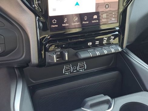 New 2026 RAM 2500 Big Horn image 15