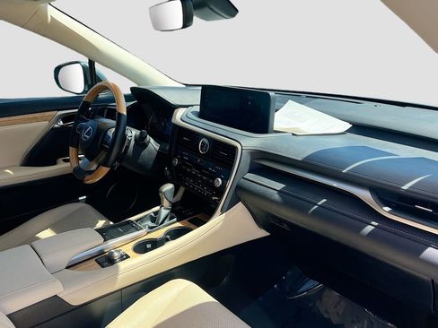 Used 2022 Lexus RX 350L FWD w/ Premium Package image 27