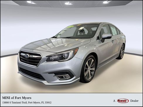 Used 2018 Subaru Legacy 2.5i Limited AWD/4WD image 1