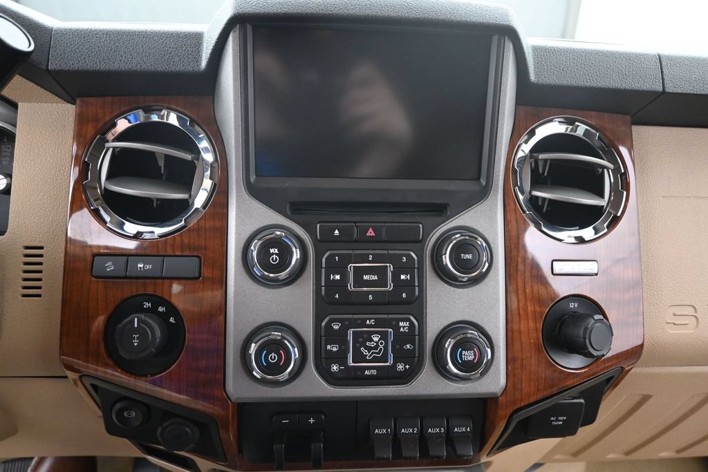 Used 2016 Ford F350 King Ranch w/ FX4 Off-Road Package AWD/4WD image 15