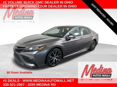 Used 2022 Toyota Camry SE w/ Convenience Package