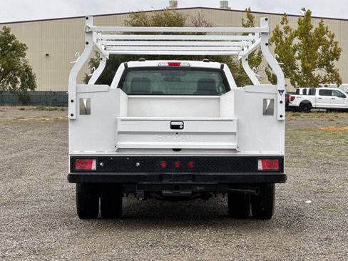 New 2025 Ford F350 XL w/ XL Chrome Package image 5