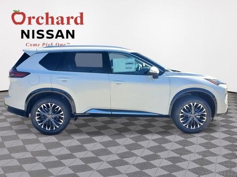 New 2026 Nissan Rogue Platinum w/ Platinum Premium Package image 6