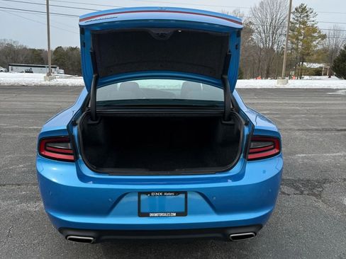 Used 2023 Dodge Charger SXT RWD image 40