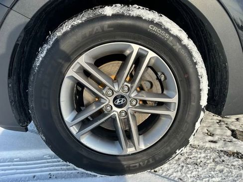 Used 2018 Hyundai Santa Fe Sport FWD image 4