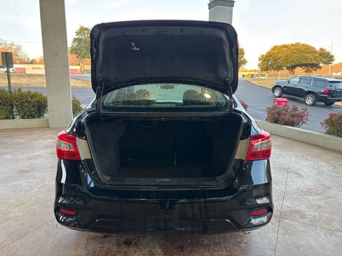 Used 2019 Nissan Sentra SV image 23