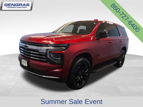 Used 2025 Chevrolet Tahoe LT w/ Comfort Package AWD/4WD image 4