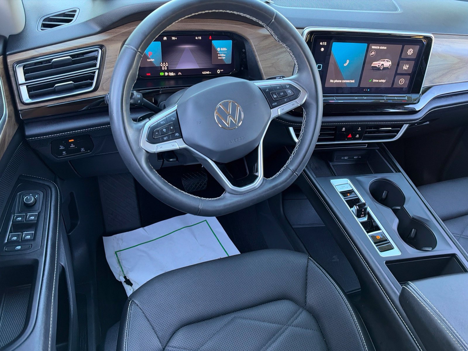 Certified 2024 Volkswagen Atlas SE FWD image 36