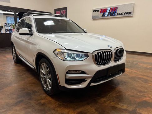 Used 2018 BMW X3 xDrive30i w/ Convenience Package AWD/4WD image 3