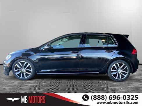 Used 2015 Volkswagen Golf S image 8