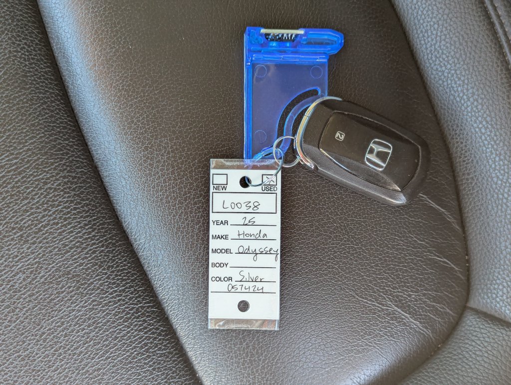 Used 2025 Honda Odyssey EX-L image 39