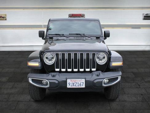 Used 2019 Jeep Wrangler Unlimited Sahara w/ Dual Top Group image 2
