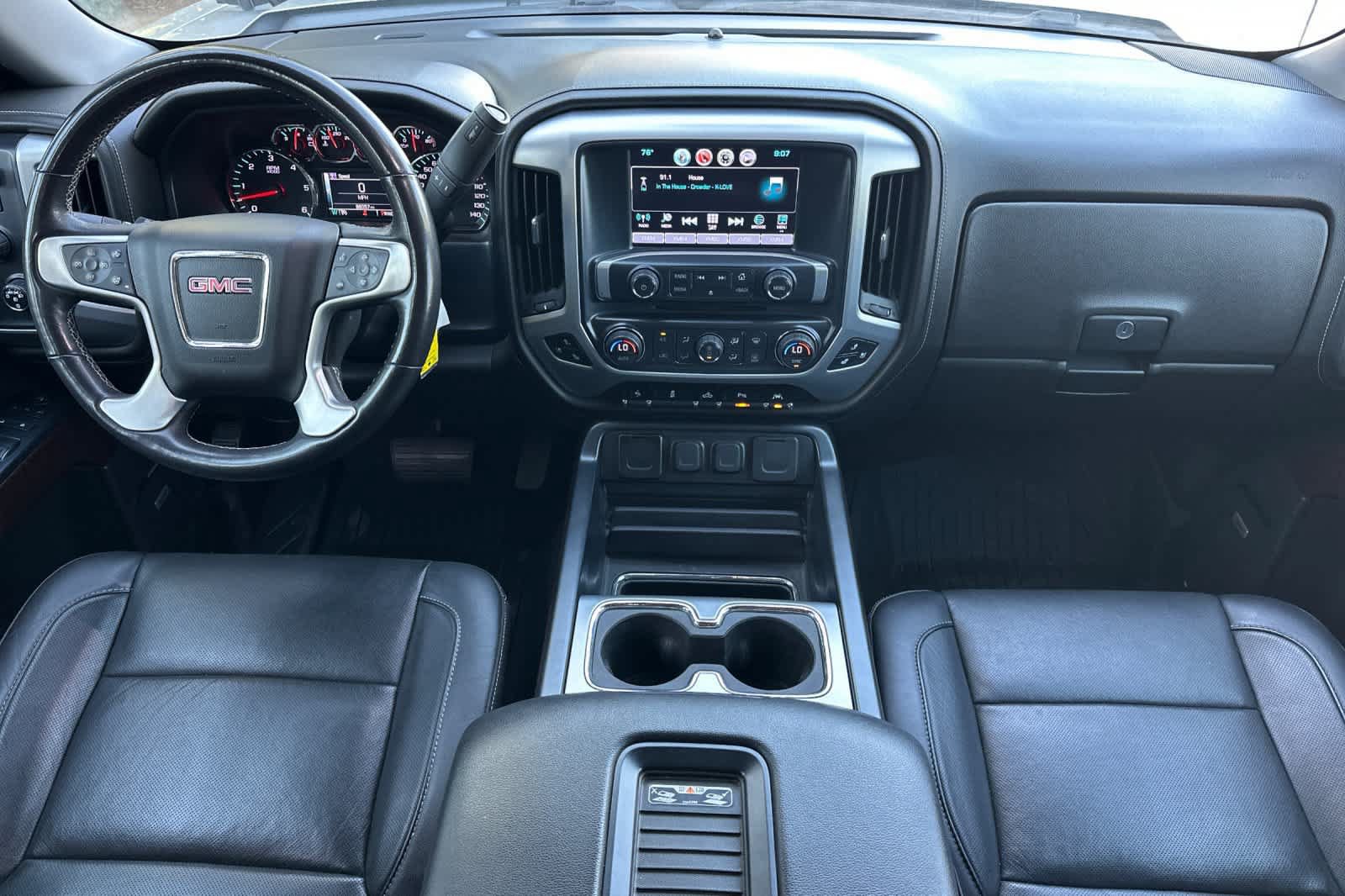Used 2018 GMC Sierra 1500 SLT w/ SLT Premium Package AWD/4WD image 4