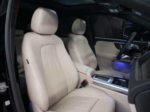 New 2026 Mercedes-Benz GLA 250 image 11