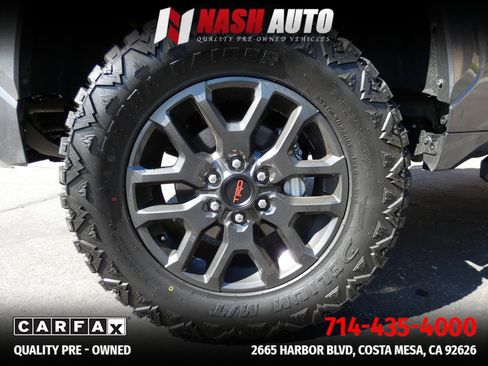 Used 2024 Toyota Tundra Limited AWD/4WD image 26