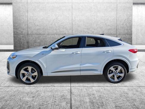 Used 2025 Audi Q5 Premium Plus AWD/4WD image 6