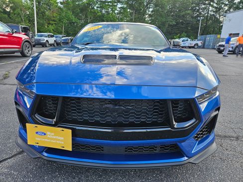 Used 2024 Ford Mustang GT Premium w/ GT Performance Package RWD image 2