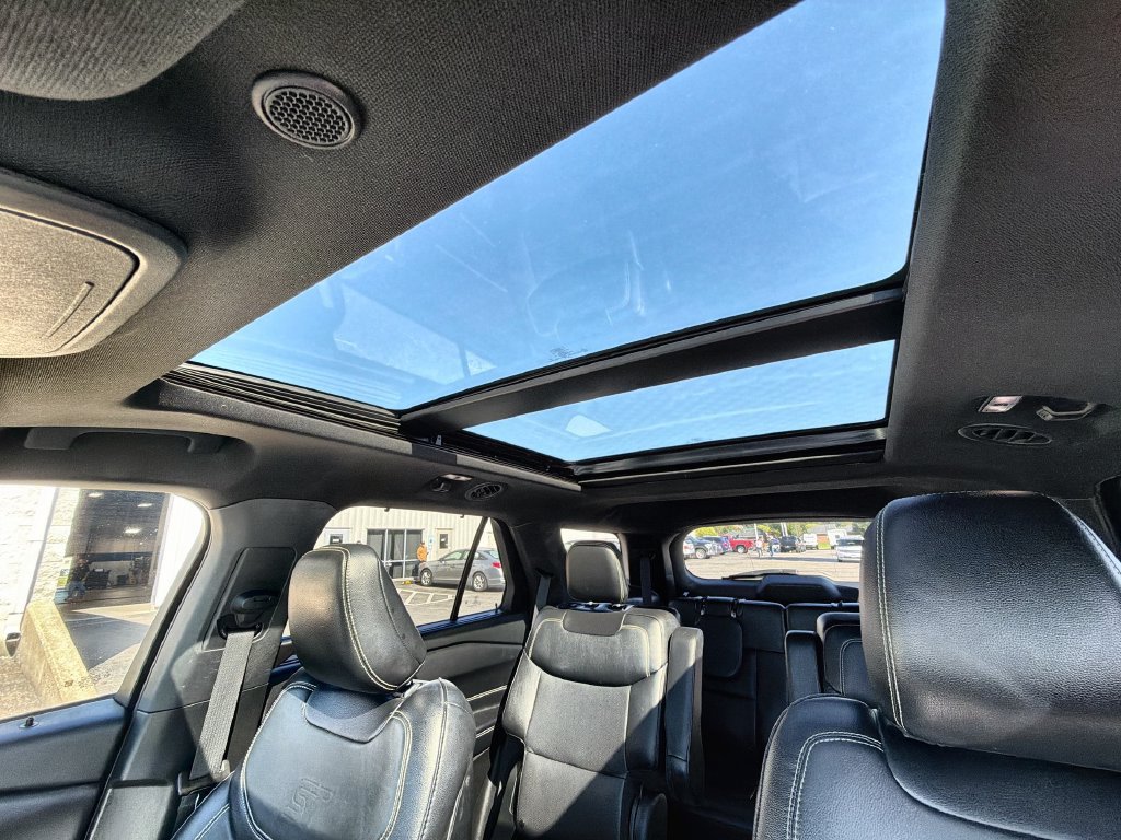 Used 2020 Ford Explorer ST w/ ST Street Pack AWD/4WD image 16