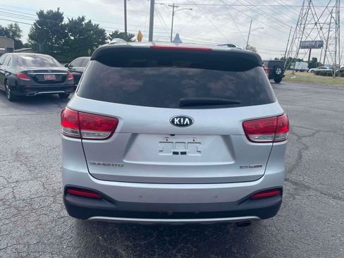 Used 2018 Kia Sorento EX w/ EX Advanced Touring Package AWD/4WD image 6