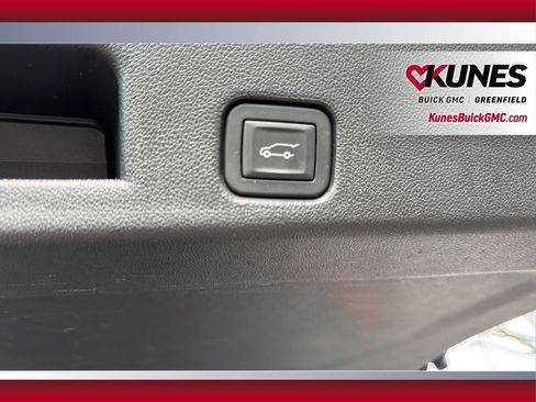 Used 2024 GMC Acadia Elevation image 34