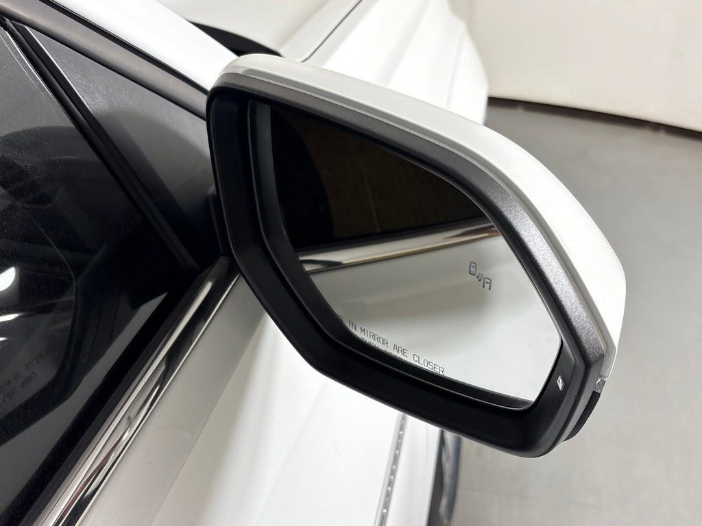 Used 2024 Volkswagen Atlas Cross Sport SE FWD image 16
