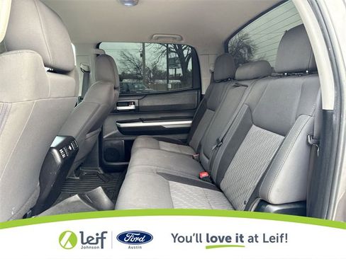 Used 2015 Toyota Tundra SR5 w/ SR5 Upgrade Package image 29