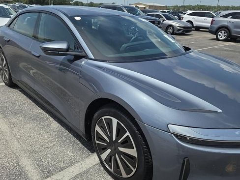 Used 2024 Lucid Air Pure RWD image 5