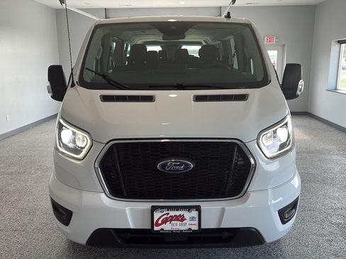 Used 2023 Ford Transit 350 XLT RWD image 6