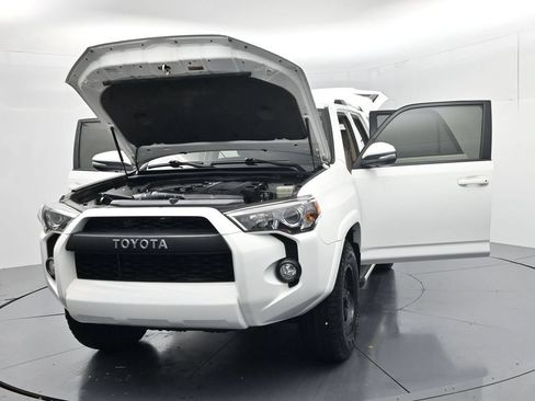 Used 2019 Toyota 4Runner SR5 Premium AWD/4WD image 63