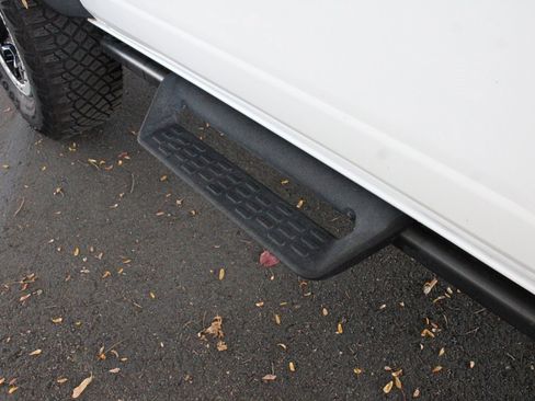 Used 2023 Ford Bronco Badlands w/ Sasquatch Package image 53