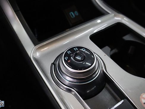 Used 2023 Ford Edge SEL image 19