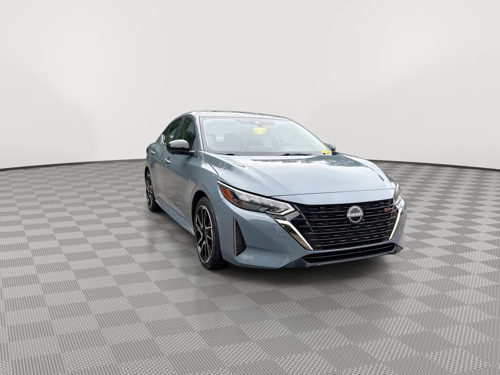 Certified 2024 Nissan Sentra SR w/ SR Premium Package FWD image 4