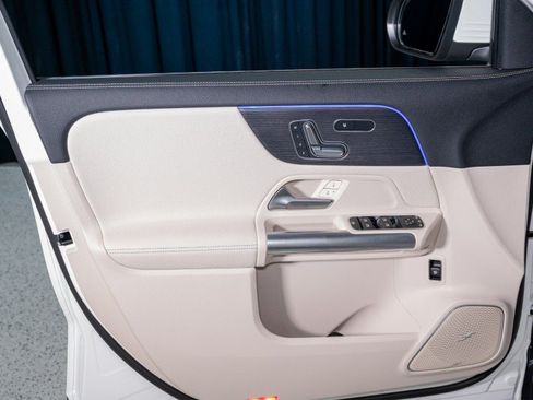 New 2026 Mercedes-Benz GLA 250 image 12