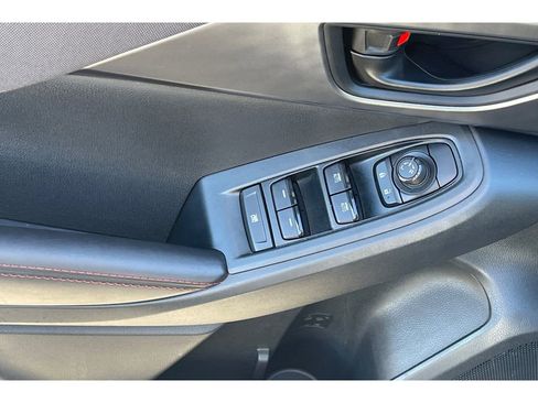 Used 2024 Subaru Impreza 2.0i Sport image 12