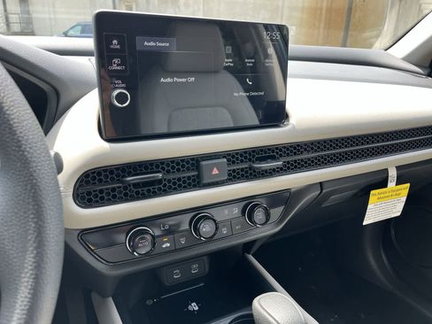 New 2026 Honda HR-V LX image 15