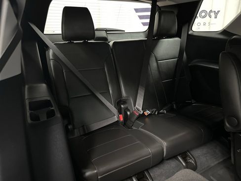 Used 2021 Chevrolet Traverse Premier w/ LPO, Floor Liner Package image 44