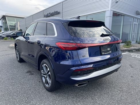 Certified 2025 Audi Q5 Premium w/ Convenience Package AWD/4WD image 6