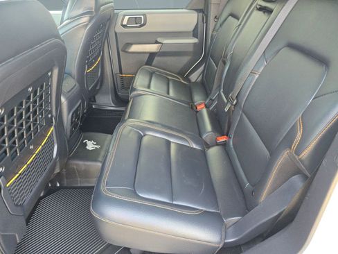 Certified 2023 Ford Bronco Badlands image 13