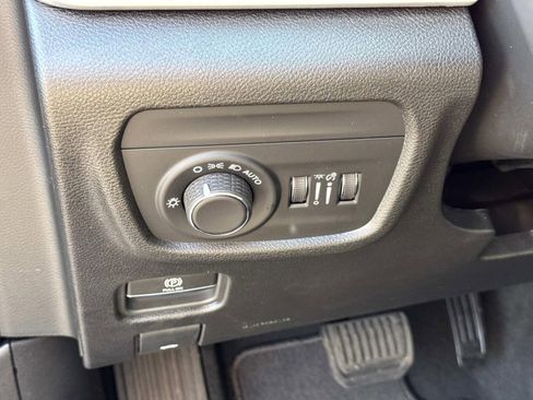 New 2026 Jeep Grand Cherokee Laredo X AWD/4WD image 27