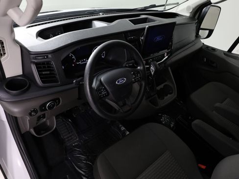 Used 2024 Ford Transit 350 XLT image 22