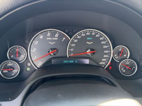 Used 2008 Chevrolet Corvette Convertible w/ Preferred Equipment Group image 18